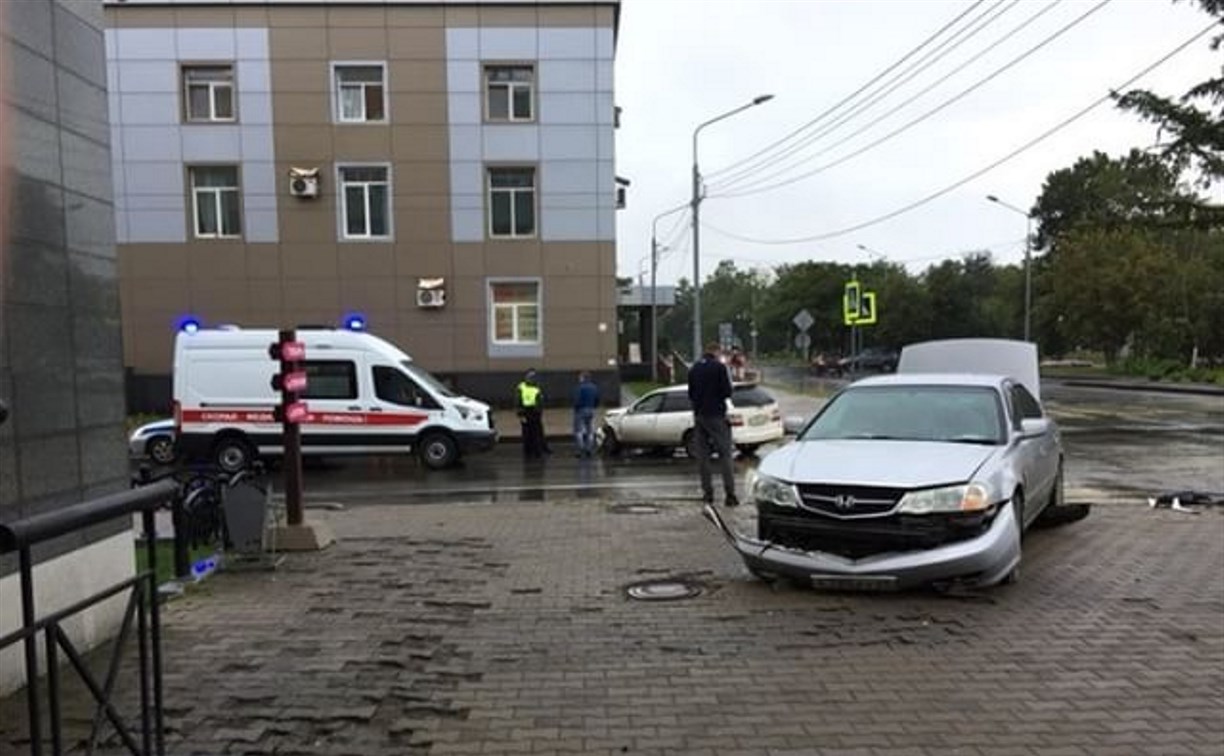 Три аварии за одно утро произошли на дорогах Южно-Сахалинска