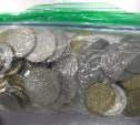 Американец пытался вывезти старинные серебряные монеты с Сахалина в Японию