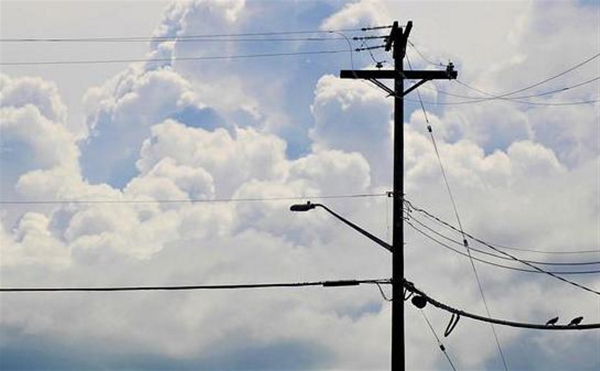 Прокурор заставил администрацию Южно-Курильска взять на баланс линию электропередач