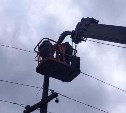 Сахалинские рабочие отремонтировали электросети в Шахтерском округе ДНР