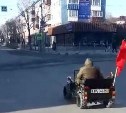 Мини-автопробег на мини-автомобиле устроил на улицах города южносахалинец