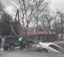 Легковушка улетела в кювет на юге Сахалина