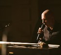 Американский джазовый пианист Джон Дэвис выступил в Южно-Сахалинске