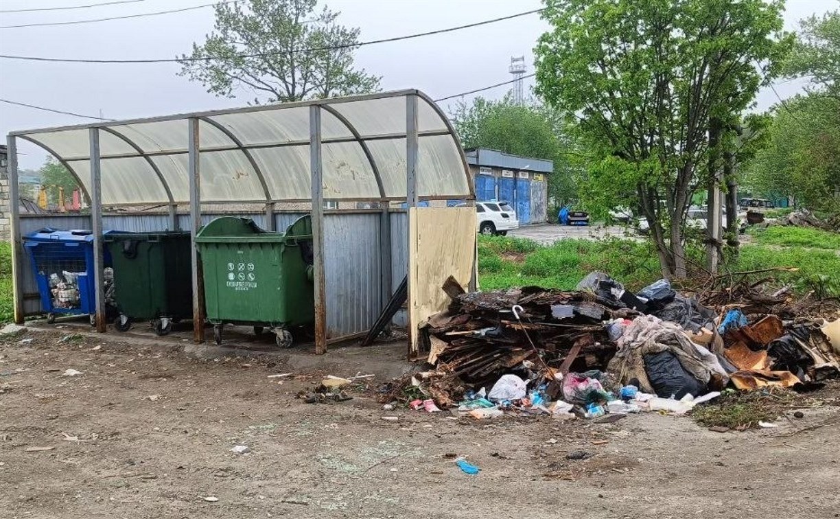 Контейнерные площадки в частном секторе Долинска могут ликвидировать