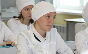 Сахалинский медколледж обучит больше фельдшеров, медсестер и лаборантов