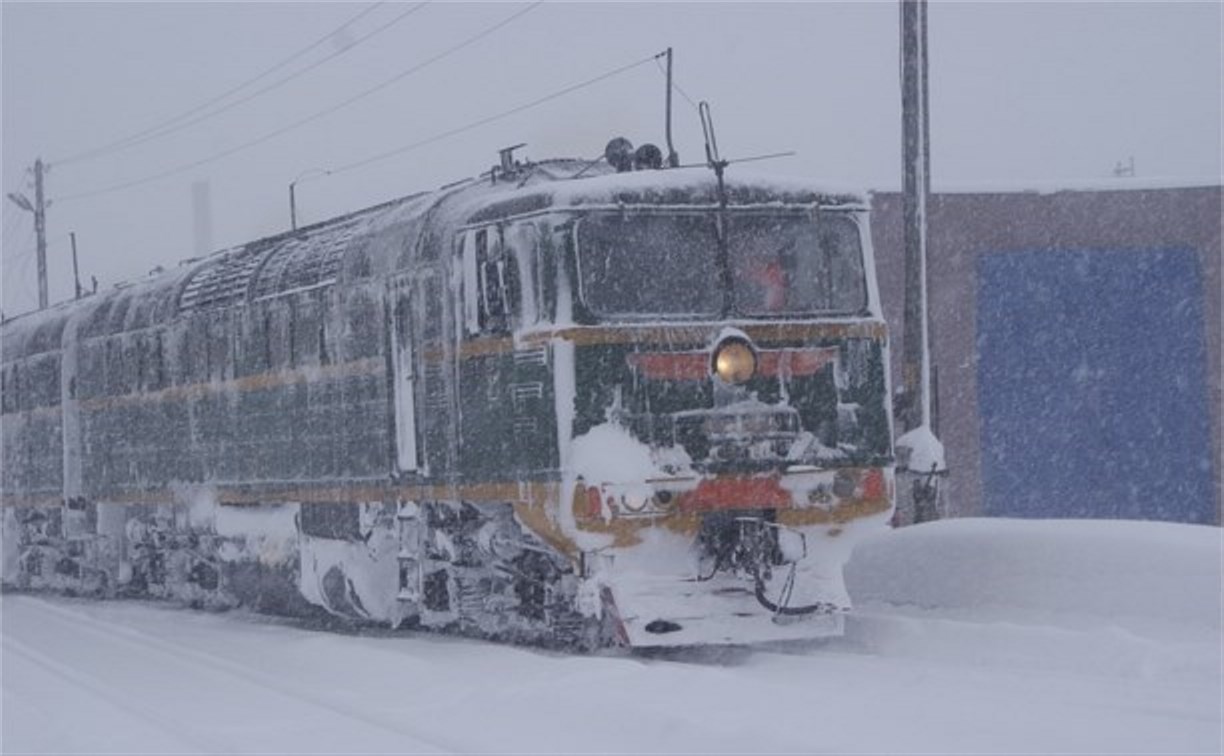 На Сахалине вновь отменены некоторые пригородные поезда