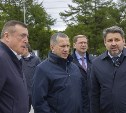 Юрий Трутнев проверил ход благоустройства набережной Южно-Сахалинска