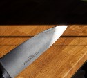 Медики спасли сахалинца,  на которого с ножом набросилась женщина