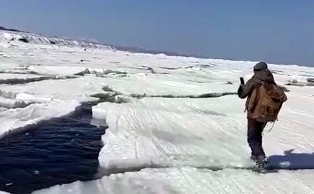 "Ну вот и всё": рыбаки рассказали о реальной обстановке на льду у Стародубского