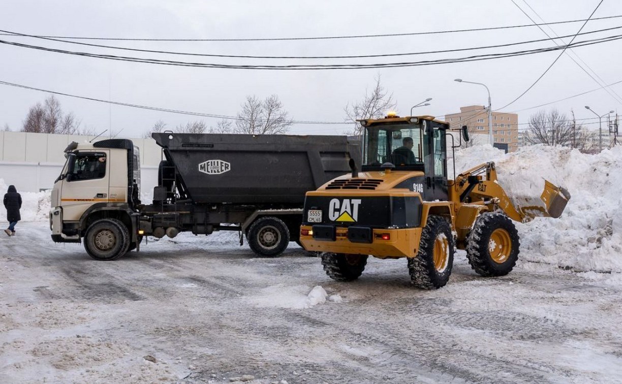 Мэрия Южно-Сахалинска сообщила, какие улицы расчищают в областном центре и пригороде днём 20 февраля