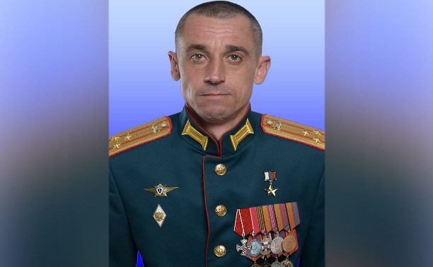Служивший на Сахалине комбат получил "Золотую Звезду" за мужество и героизм на Донбассе