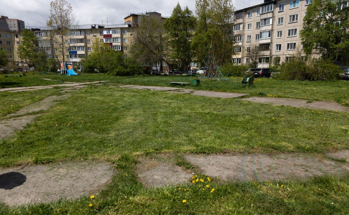 Двор и пешеходную зону возле детского сада "Малыш" в Южно-Сахалинске благоустроят по просьбам жителей