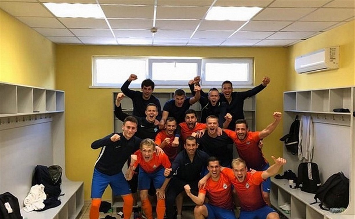 ФК «Ноглики» одержал победу в первом матче турнира в Сочи 