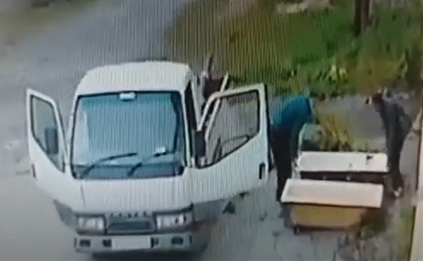 "Господь Бог уже придумал наказание": из церкви на Сахалине украли ванну для засолки кимчи