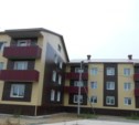 Новостройки для переселения из ветхого и аварийного жилья осмотрели в Корсакове общественники (ФОТО)