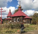 В Охотском возобновились богослужения в храме Георгия Победоносца