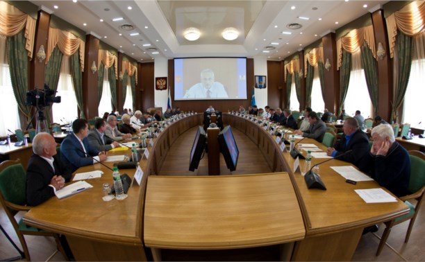 Новую программу поддержки рыбной отрасли разработают на Сахалине Новую программу поддержки рыбной отрасли разработают на Сахалине