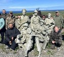 Ветераны СВО прошли по местам боевой славы на острове Шумшу