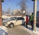 Две иномарки столкнулись утром 8 февраля в Южно-Сахалинске