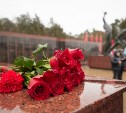 В День защитника Отечества в Южно-Сахалинске возложили цветы к Вечному огню