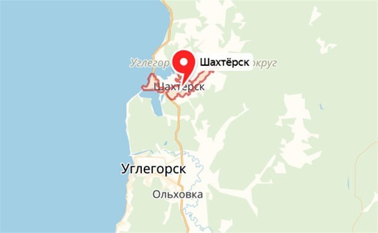 Пьяный мотоциклист врезался в бордюр в Шахтерске