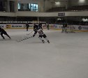 Финальные игры Ночной хоккейной лиги проходят на Сахалине
