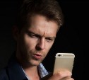  В Долинске гость три дня тайком похищал деньги у хозяина квартиры 