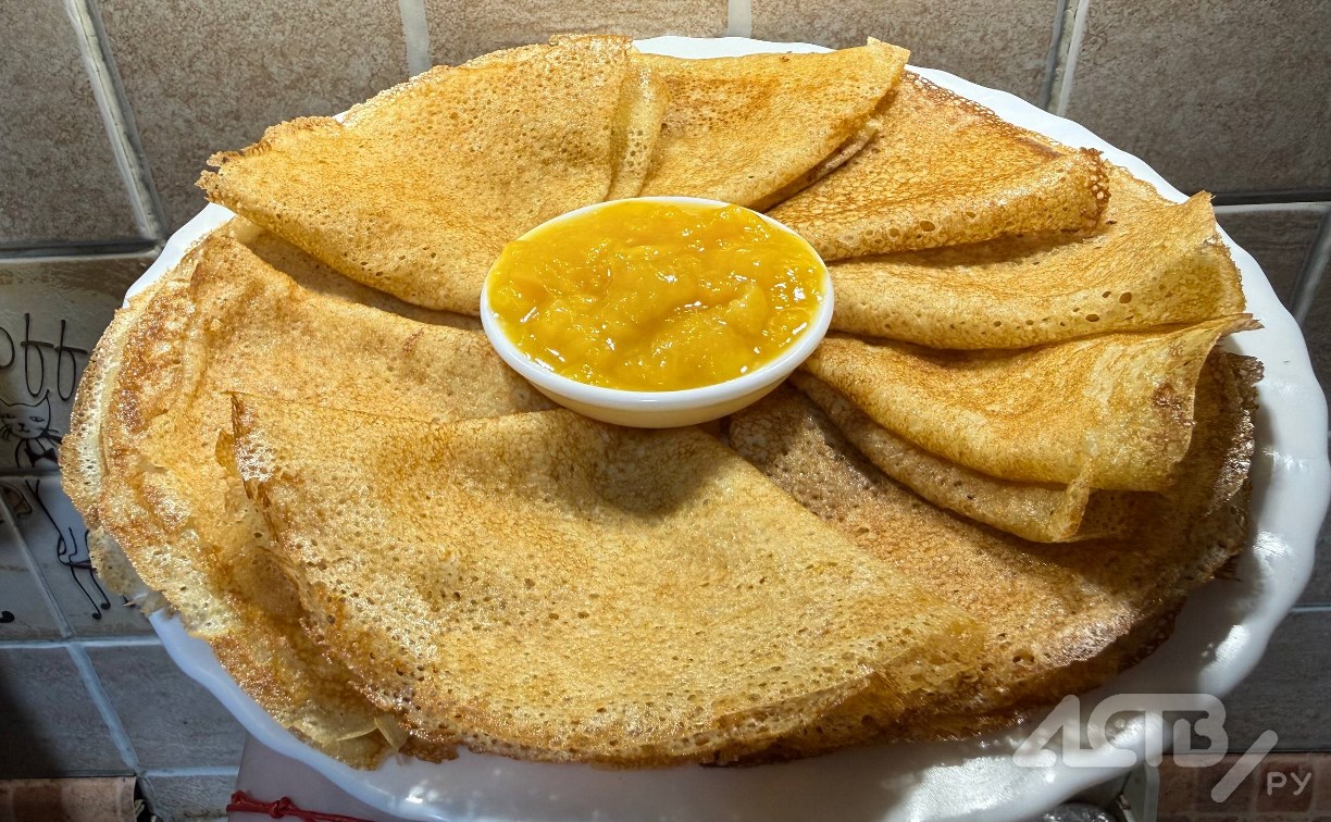 Масленичная неделя по рецептам astv.ru: готовим на "Заигрыши" кружевные блинчики