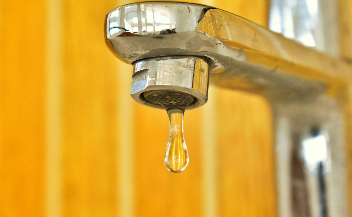 В Поронайске на шесть часов отключат воду