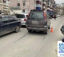 Во дворе дома в Южно-Сахалинске микроавтобус сбил девочку 