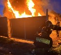 Пожар в южно-сахалинском СНТ "Лесник" уничтожил дом