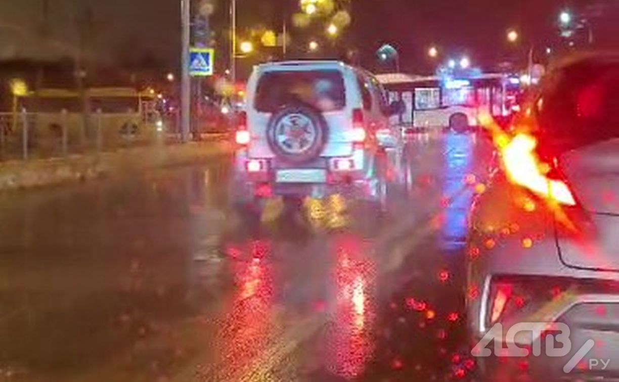 Автомобилистам объяснили, почему ремонт моста в Ново-Александровске начали "без предупреждения" Автомобилистам объяснили, почему ремонт моста в Ново-Александровске начали "без предупреждения"
