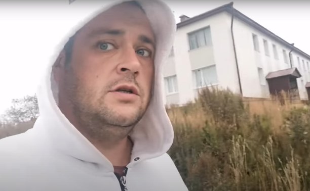 Три километра за яйцами по шок-цене: приехавший на заработки блогер показал, как живёт глубинка Сахалина