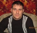 Обвиняемого в краже колёс ищет полиция Корсакова