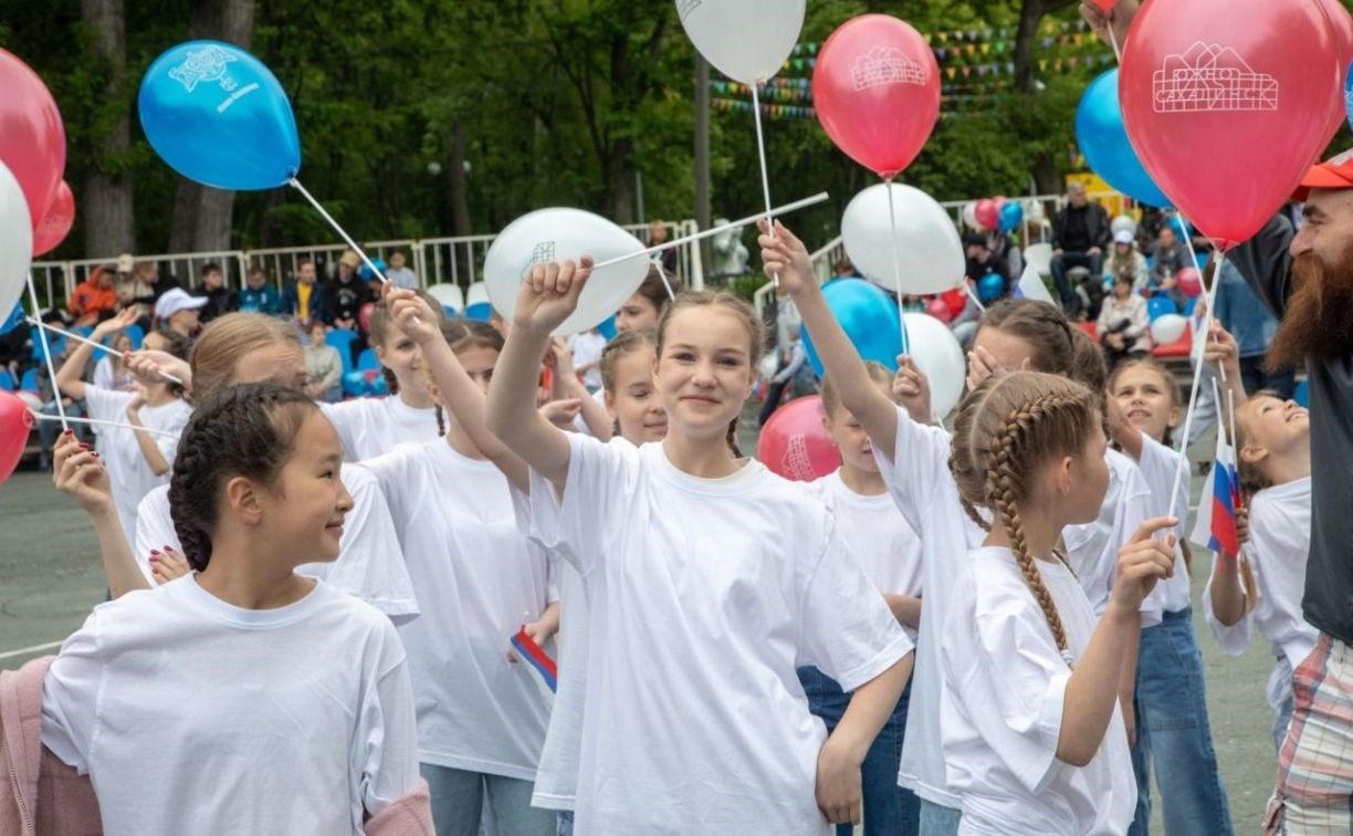 Больше 28 тысяч детей на Сахалине и Курилах посетят летние оздоровительные лагеря в 2024 году