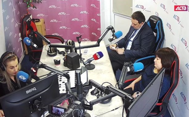 На АСТВ стартовал прямой эфир о вакцинации от коронавируса