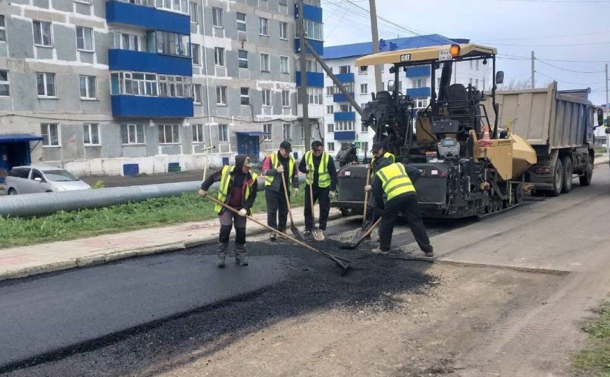 В Сахалинской области подвели итоги недели по ямочному ремонту дорог