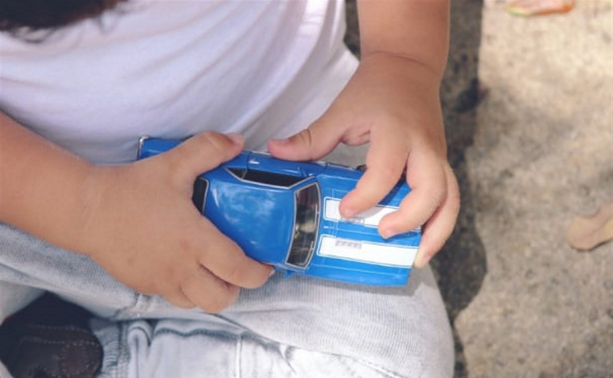 Сахалинка, лишённая родительских прав из-за алкоголя, спустя восемь лет смогла вернуть детей в семью