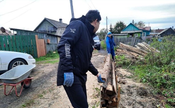 Доставляют воду с родника и дрова: как помогают семьям мобилизованных в Александровске-Сахалинском