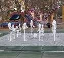 Работу пешеходного фонтана приостановили в парке Южно-Сахалинска