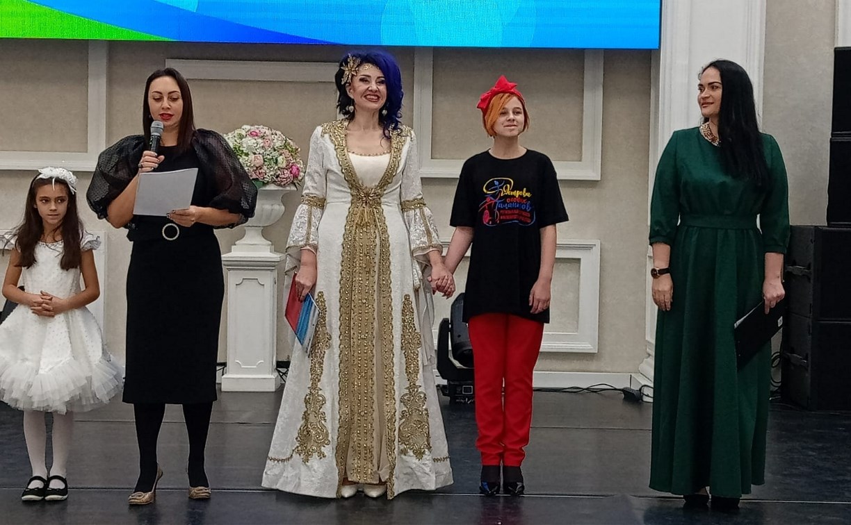 Первый региональный фестиваль инклюзивного творчества "Острова особых талантов" прошёл на Сахалине