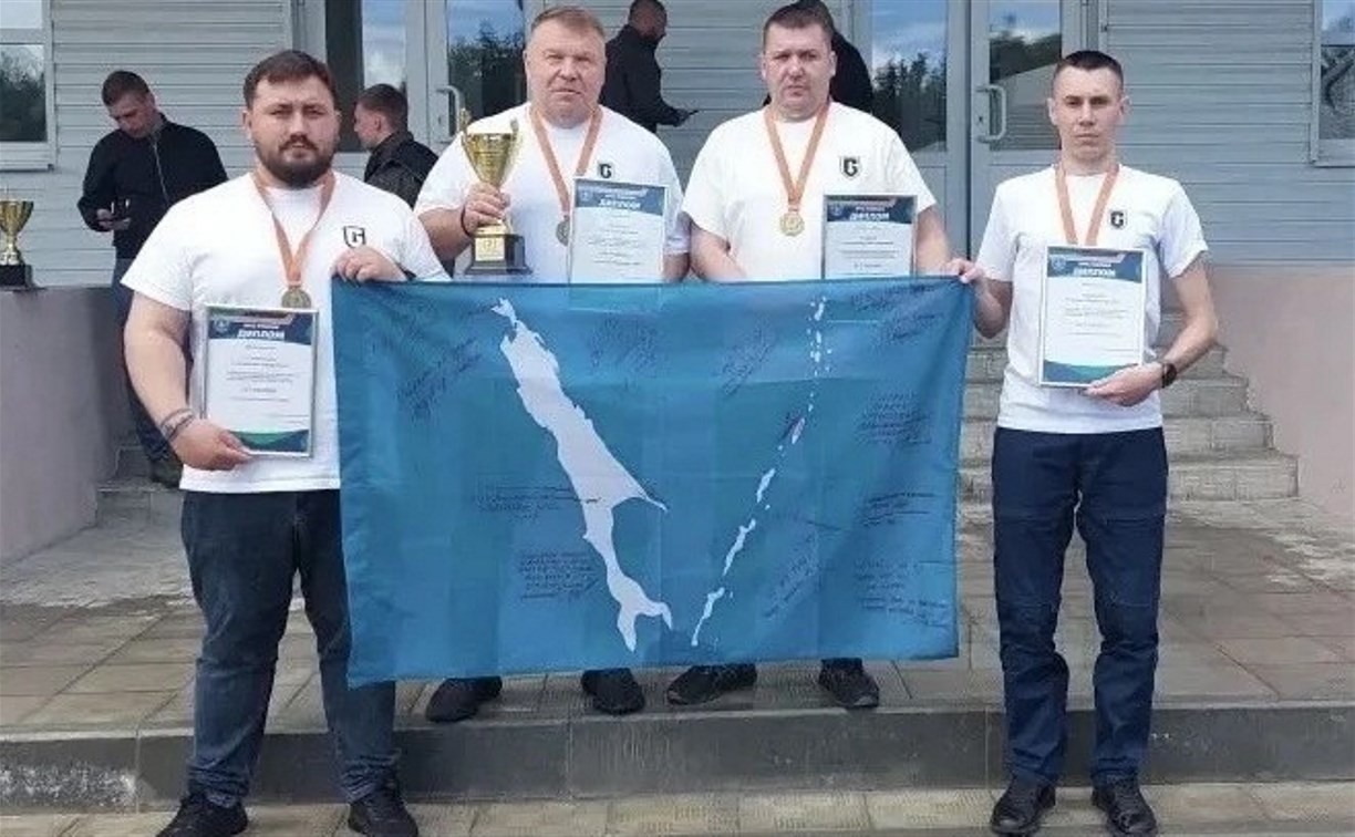 Сахалинские операторы подводных роботов взяли бронзу на всероссийских соревнованиях МЧС
