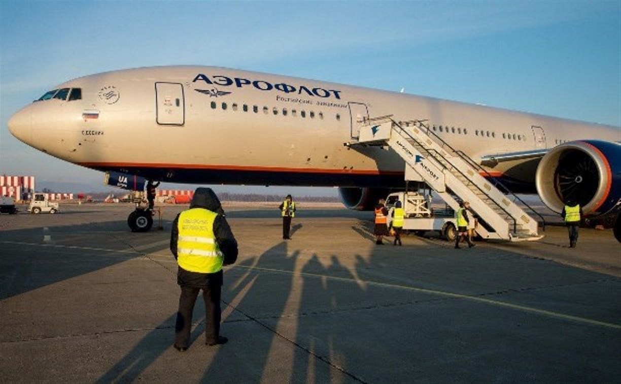 "Аэрофлот" поднимет топливный сбор на внутренних рейсах