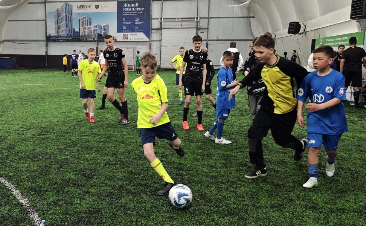 Сахалинская команда взяла бронзу футбольного турнира "Будущее зависит от тебя" в ДФО