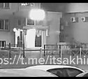 Ночная драка в Южно-Сахалинске попала на камеру наружного наблюдения