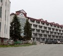 Нарушения на сотни миллионов рублей выявлены при ремонте сахалинского санатория