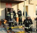 Больше 20 человек эвакуировали из кадетской школы Южно-Сахалинска 