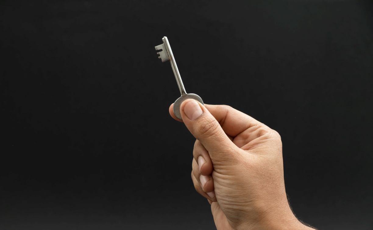 На Сахалине военнослужащий хотел дважды получить жильё, но ему отказали