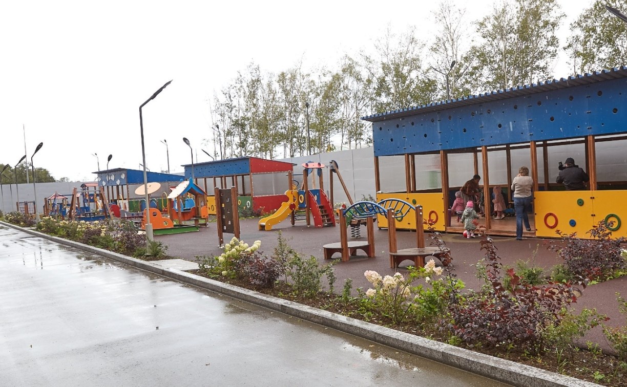 Территории 14 детских садов в Южно-Сахалинске отремонтируют в этом году