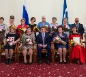 Лучших учителей наградили в правительстве Сахалинской области 